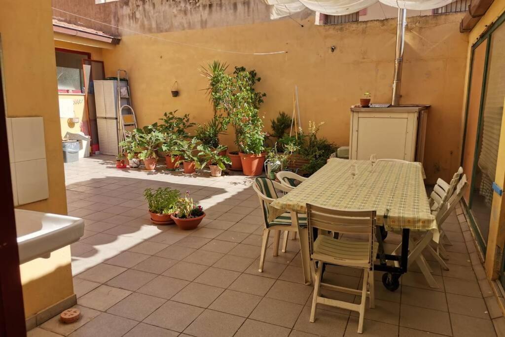 Da Agnese Holiday Home In Bosa Sardegna! Kültér fotó